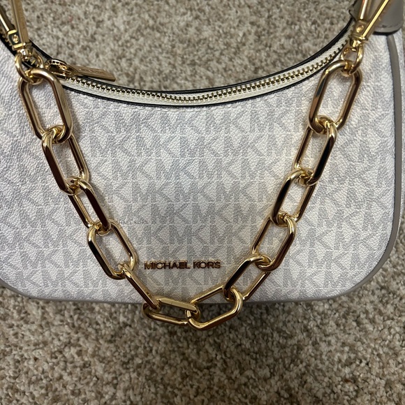 Michael Kors bag - Picture 4 of 8